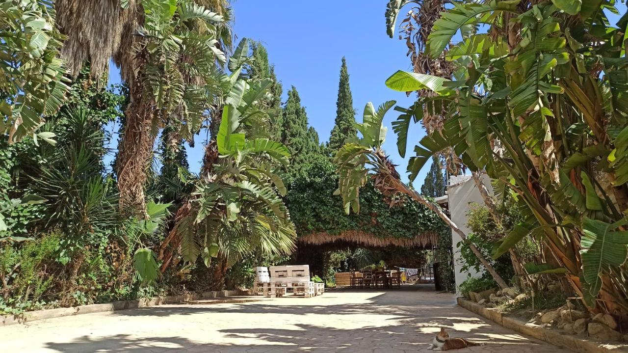 Bakit House - Casa Rural Con Piscina Águilas Extérieur photo